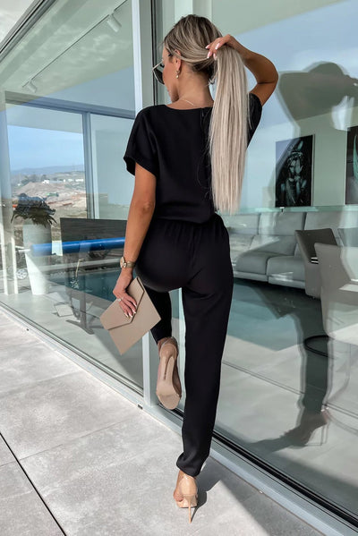 Elegant jumpsuit with metallic detail, black