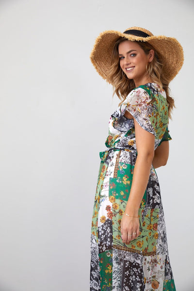Maxi wrap dress with a belt, green FG646