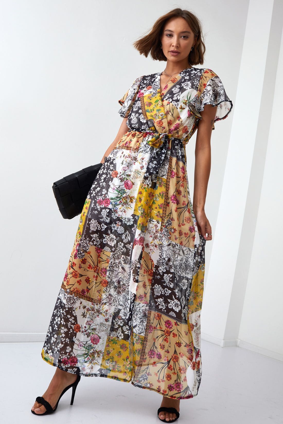 Maxi wrap dress with a belt, yellow FG646
